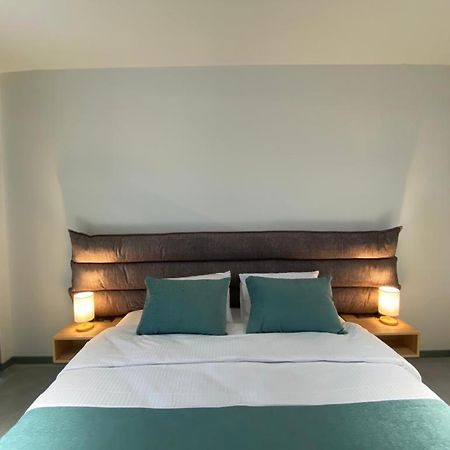 H2O Hotel Ureki Kültér fotó